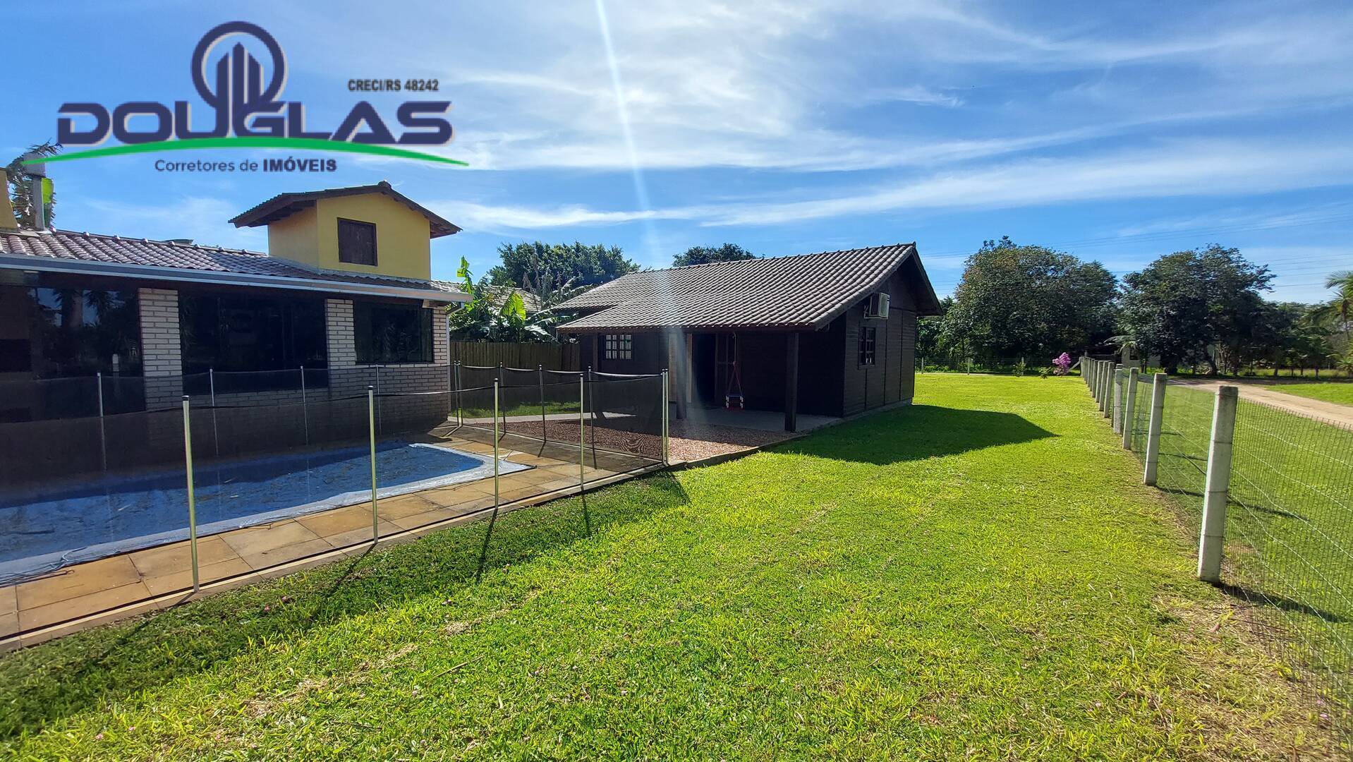 Casa, 2 quartos, 140 m² - Foto 1